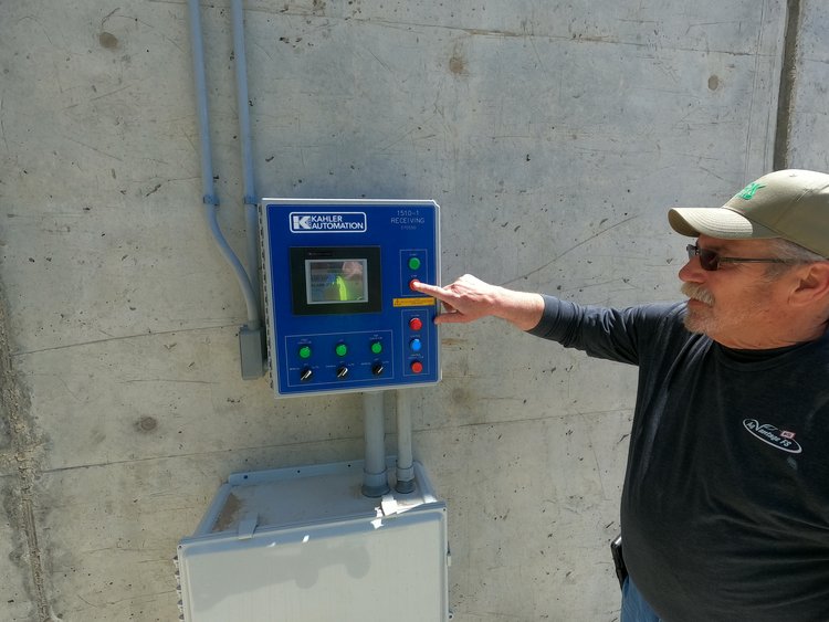 Liquid & Dry Agronomy Automation