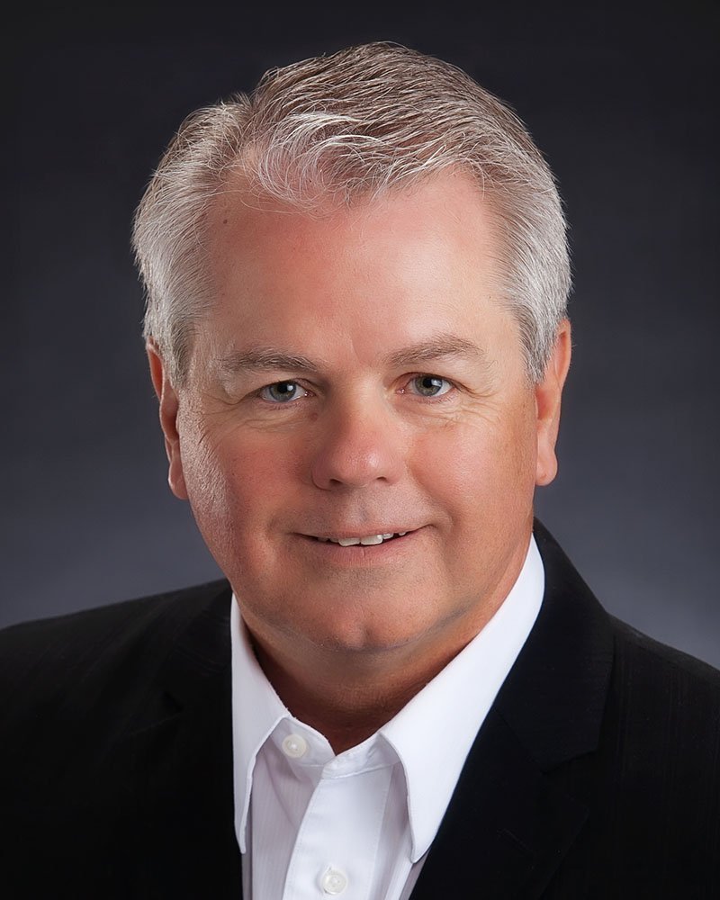 SteveSwift_headshot-1